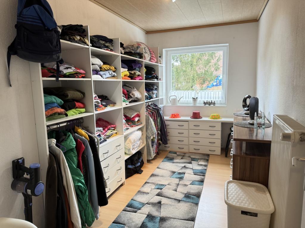 Ankleidezimmer OG