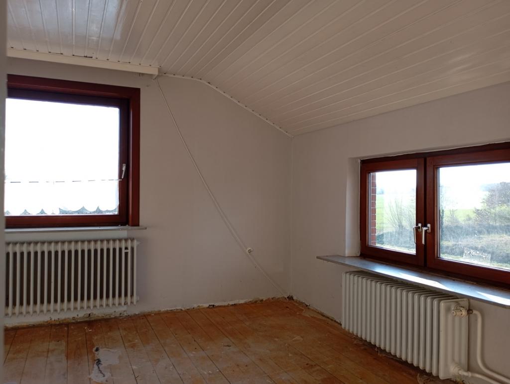 Wohnhaus Zimmer 2 OG