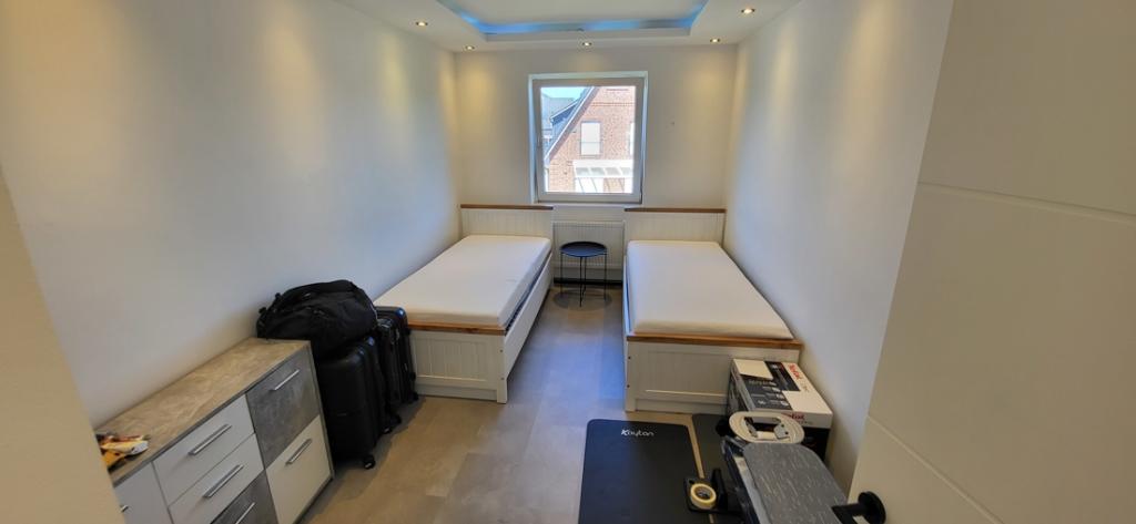 Schlafzimmer II