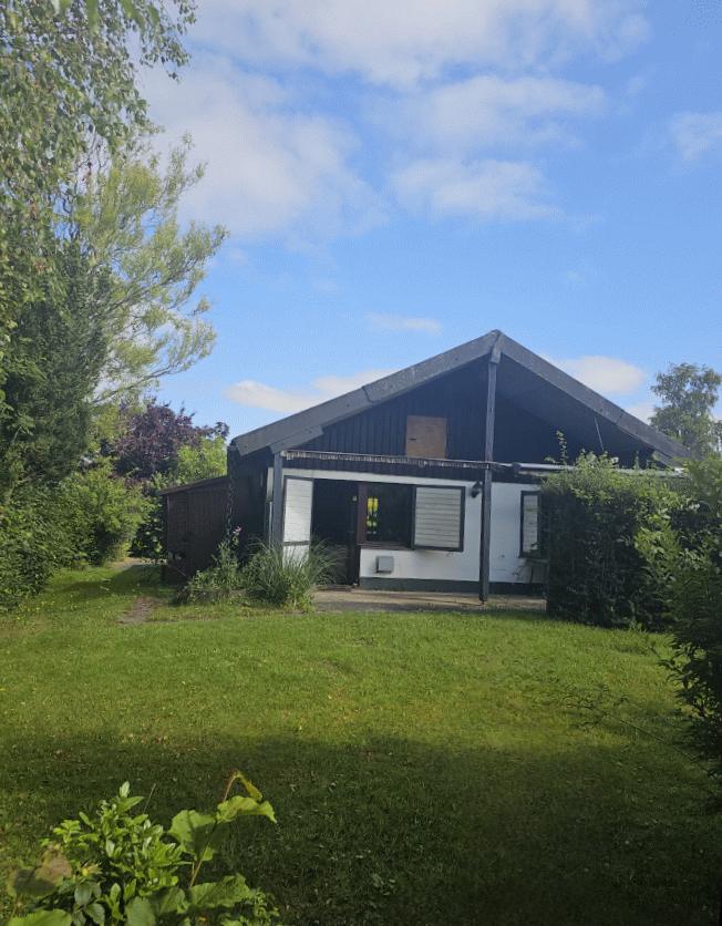Seitenansicht in den Garten