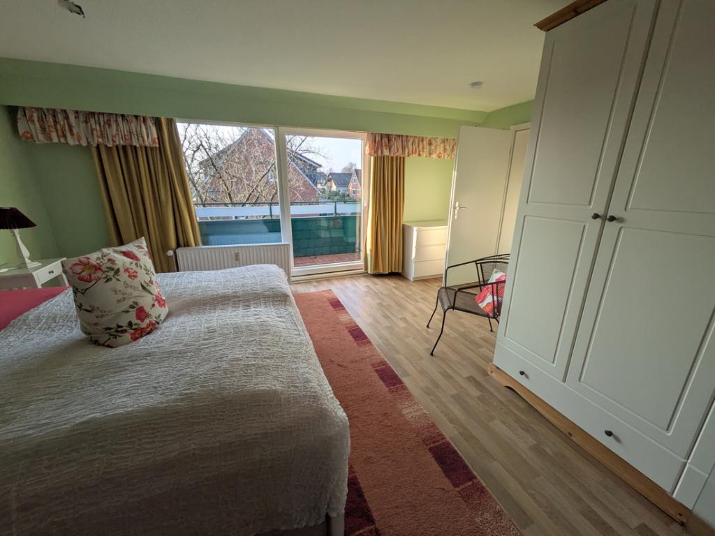 Schlafzimmer Bild 2