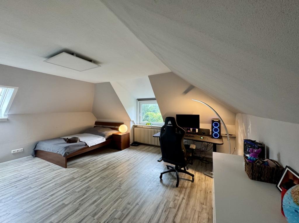 Zimmer 1 OG