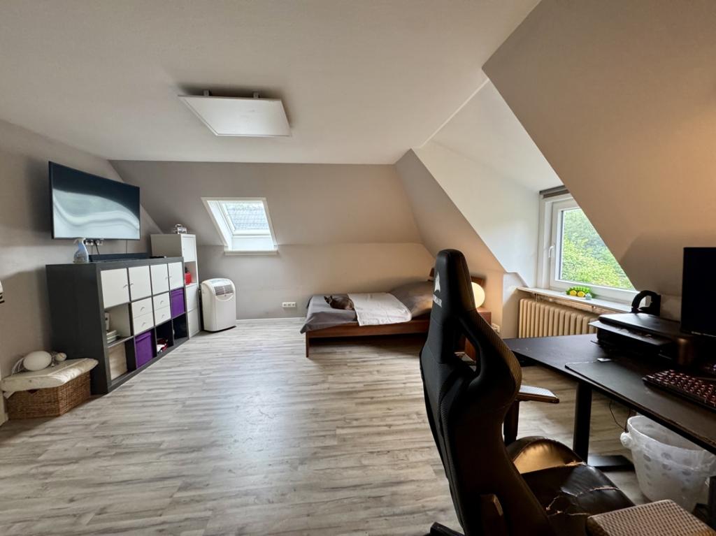 Zimmer 1 OG