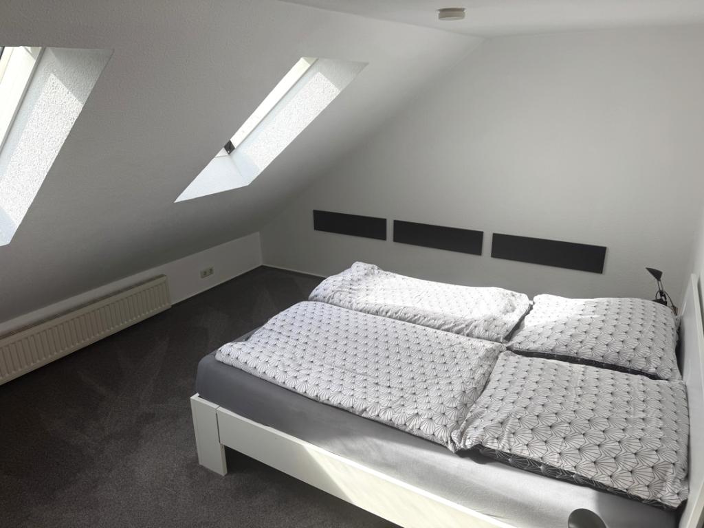 Schlafzimmer 2 OG