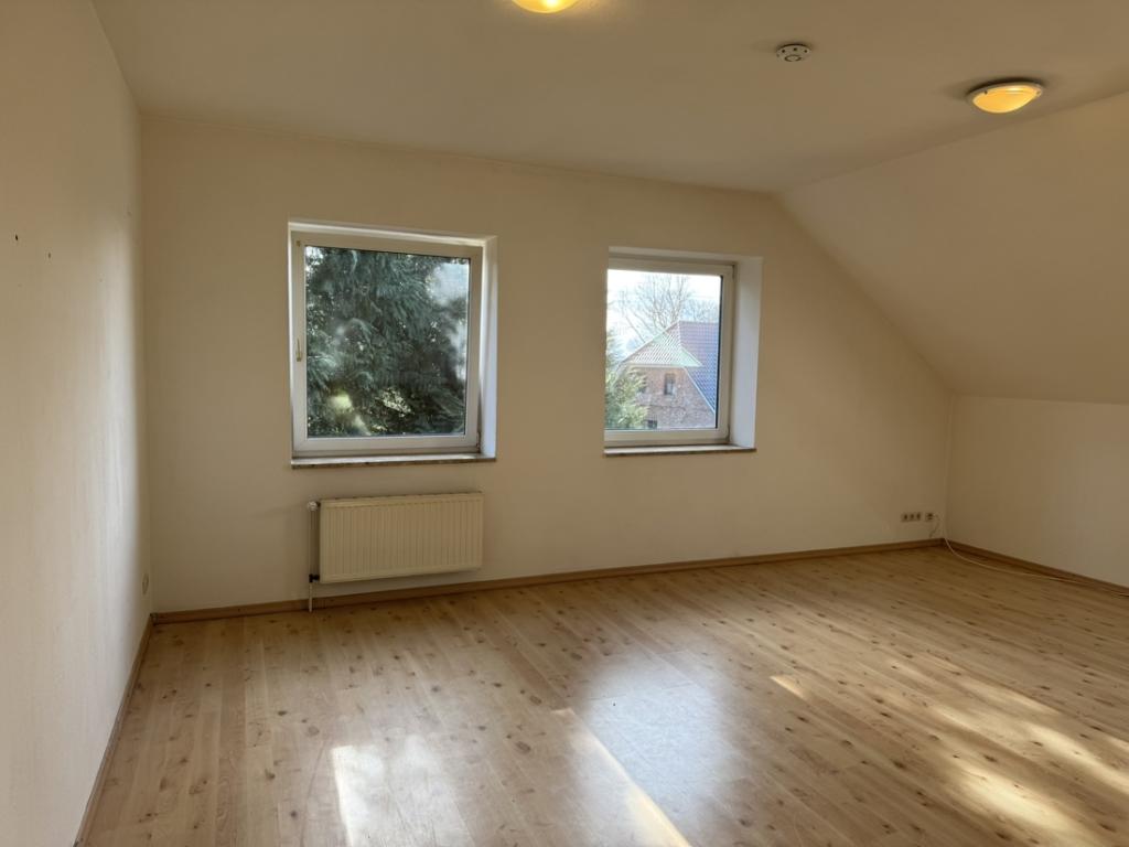 Helle und großzügige 3-Zimmer Erdgeschosswohnung mit viel Platz zum Wohlfühlen! - Foto 5