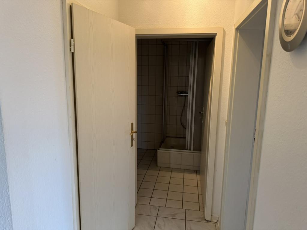 Helle und großzügige 3-Zimmer Erdgeschosswohnung mit viel Platz zum Wohlfühlen! - Foto 3