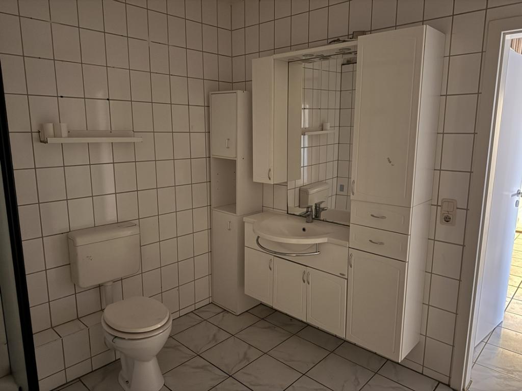 Großzügige, renovierte und familienfreundliche 3-Zimmer Obergeschosswohnung zum Wohlfühlen! - Foto 4