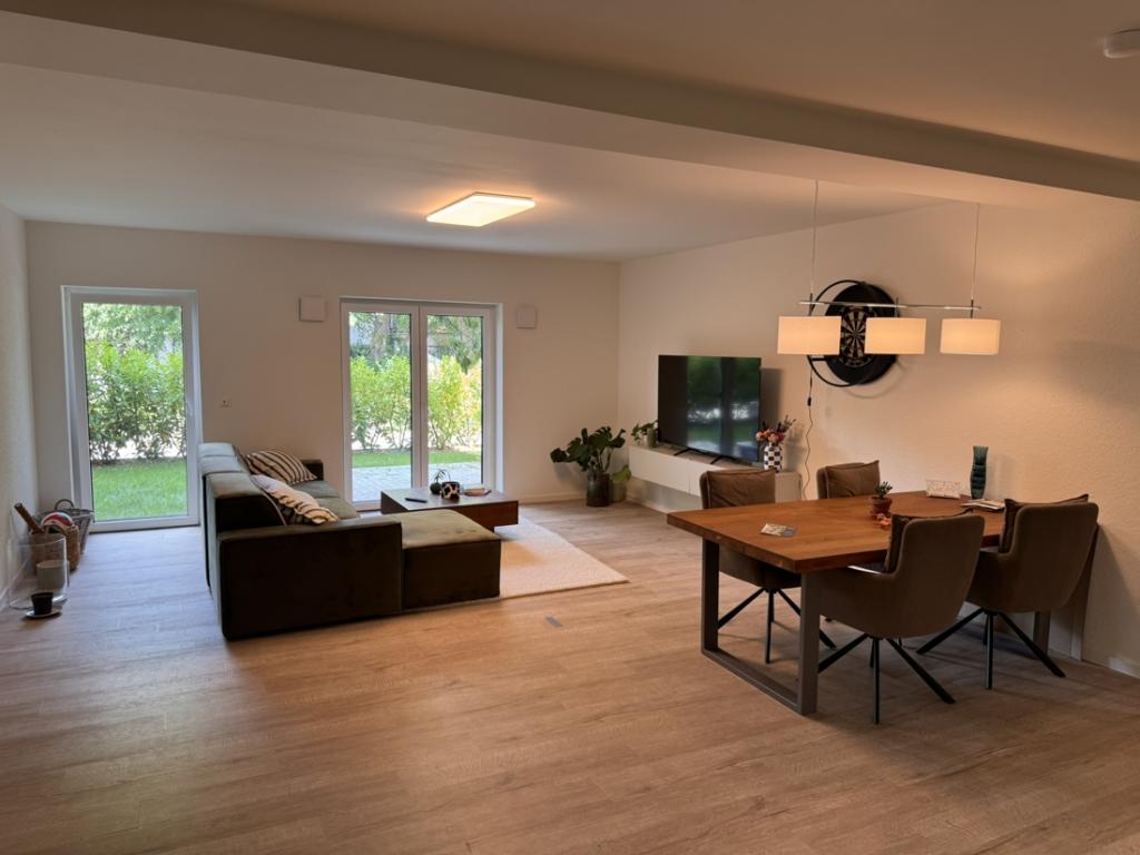 Moderne barrierearme 2 Zimmer Wohnung im Erdgeschoss mit Terrasse! - Photo 2