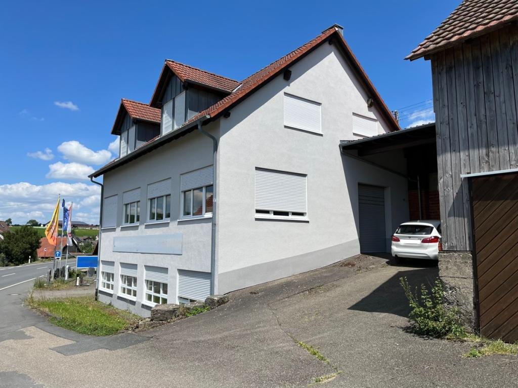 Gewerbegebäude Südansicht