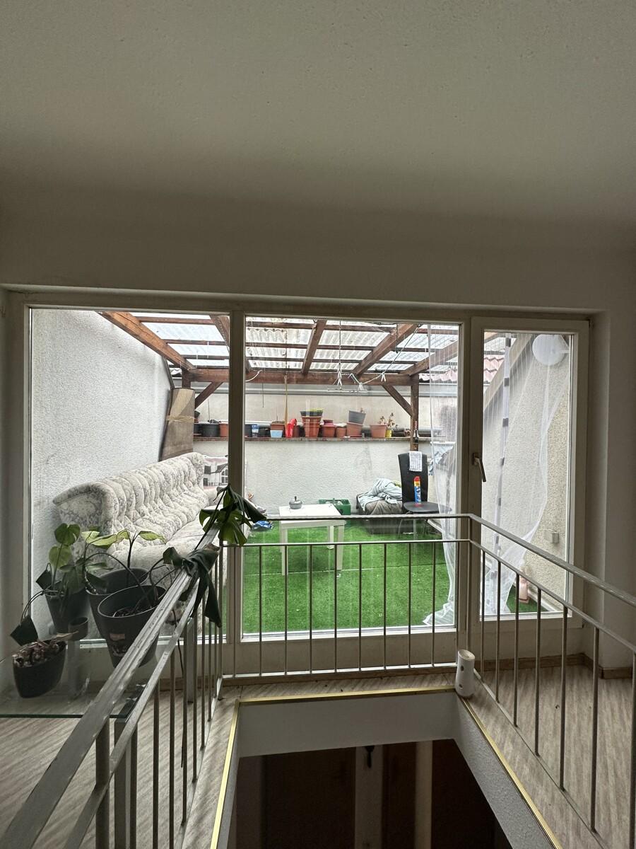 Überdachte Terrasse DG