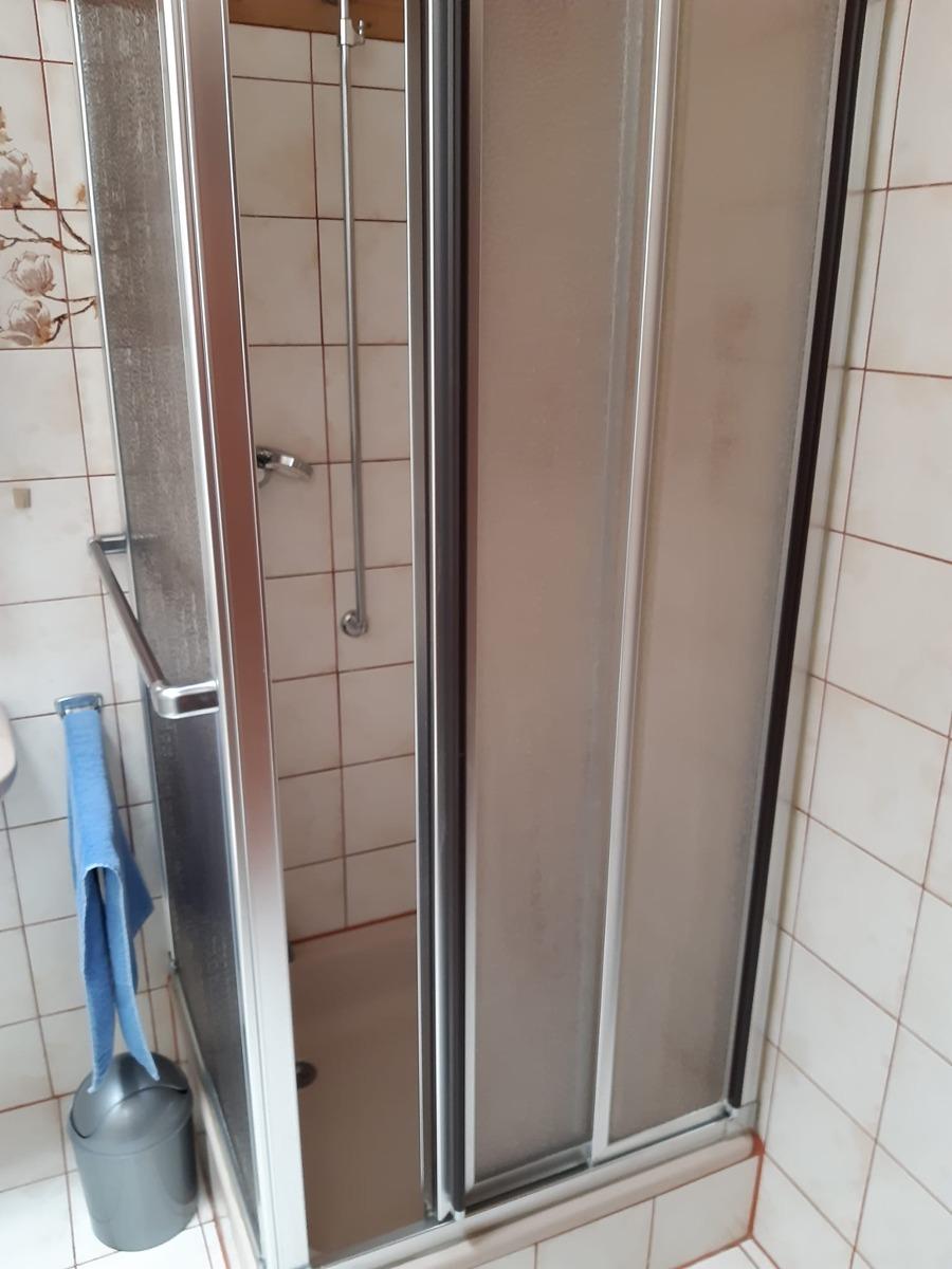 Bad WC (2. Dachgeschoss).jpeg