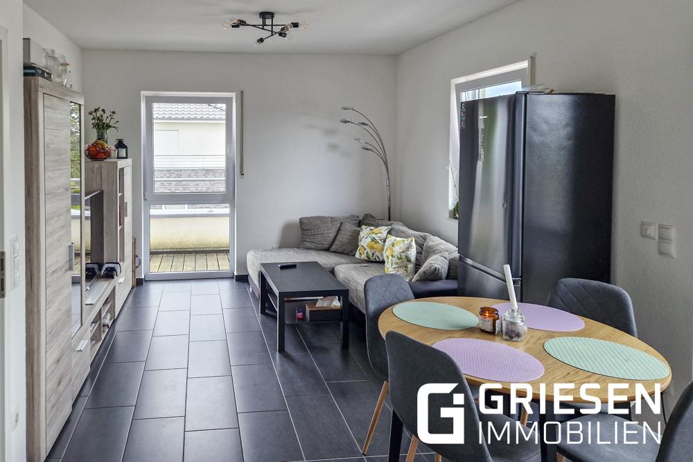 Warte nicht lange & ziehe sofort ein! Zentral gelegen & gepflegt – 2-Zimmer-Dachgeschosswohnung in Haren (Ems) - Foto 1
