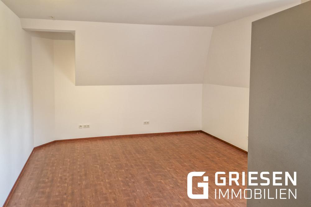 Jetzt einziehen: Großzügige Dachgeschosswohnung im Herzen von Haren - Rütenbrock! - Photo 5