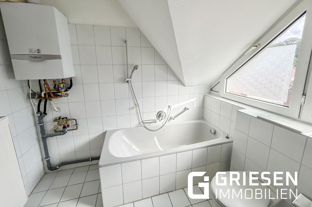 Sofort bezugsfrei: Gepflegte 3-Zimmer-Maisonette mit Balkon im Zentrum von Haren (Ems) - Foto 5