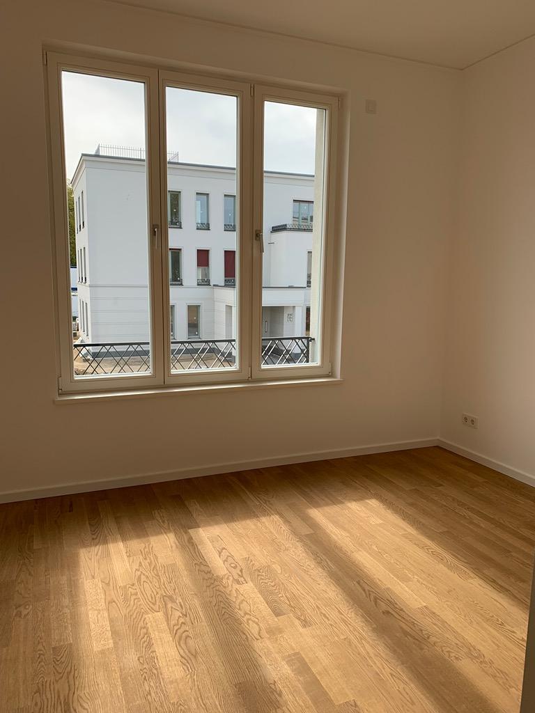 Top-Lage am Jungfernsee - Hochwertige 3-Zimmer Wohnung mit Einbauküchen und großen Balkon - Foto 2
