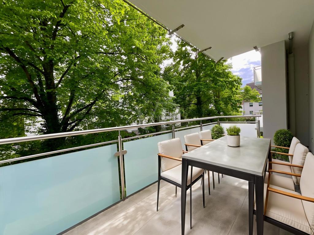 Balkon (Einrichtungsbeispiel)