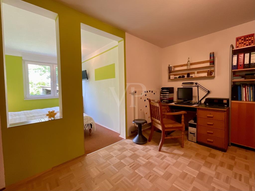 Büro / Ankleidezimmer