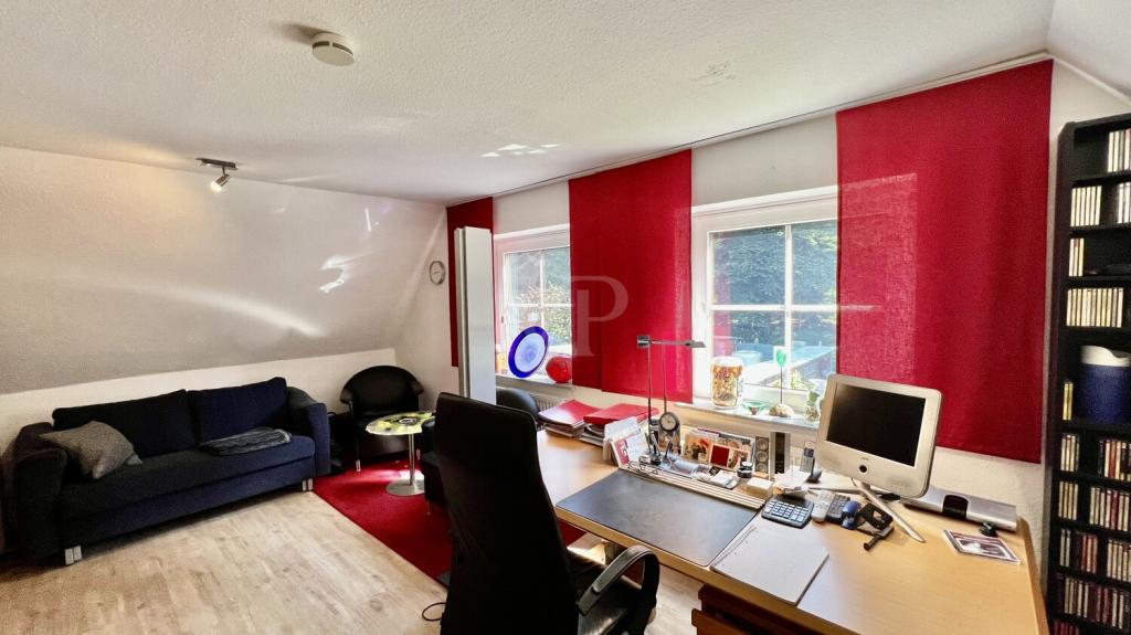 Büro II