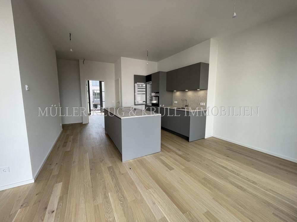 Wohnzimmer/Einbauküche