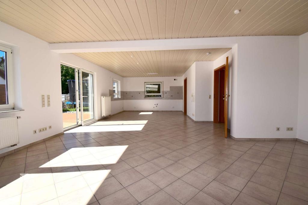 „Charmante 2,5-Zimmer-Wohnung für alle, die ein ruhiges und gepflegtes Wohnumfeld schätzen.“ - Photo 1