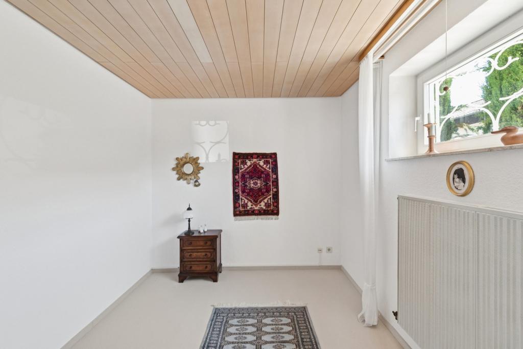 Zimmer Untergeschoss