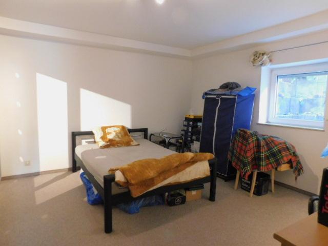 LB43 Schlafzimmer Souterrain Whg.