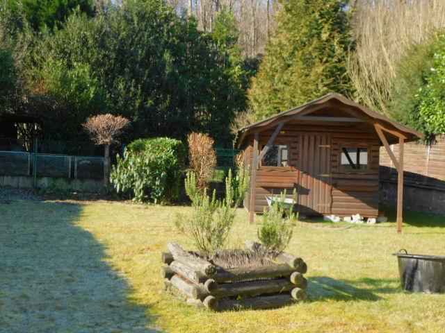 LB9 Garten m. Gartenhaus