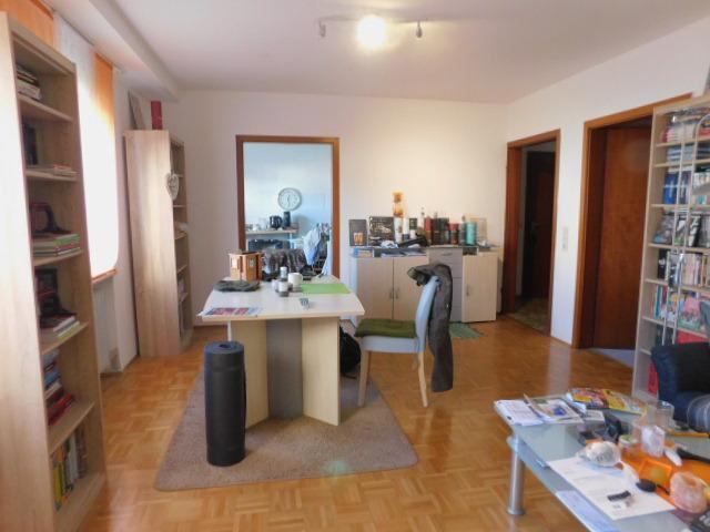 LB40 Wohnzimmer Souterrain Whg.