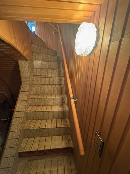 38 Kellertreppe vom KG aus