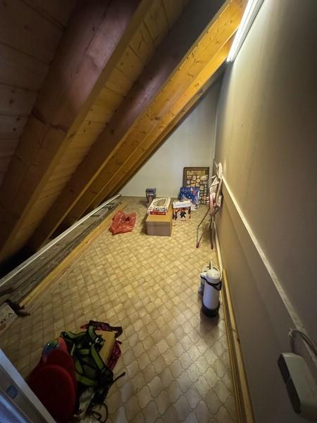 36 Wandschrank auf Galeriehöhe