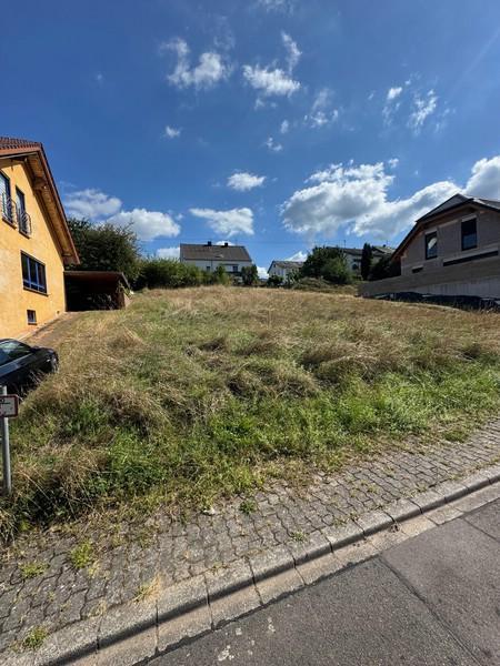 5 Nachbar rechts ebenfalls 2 VG + Kniestock