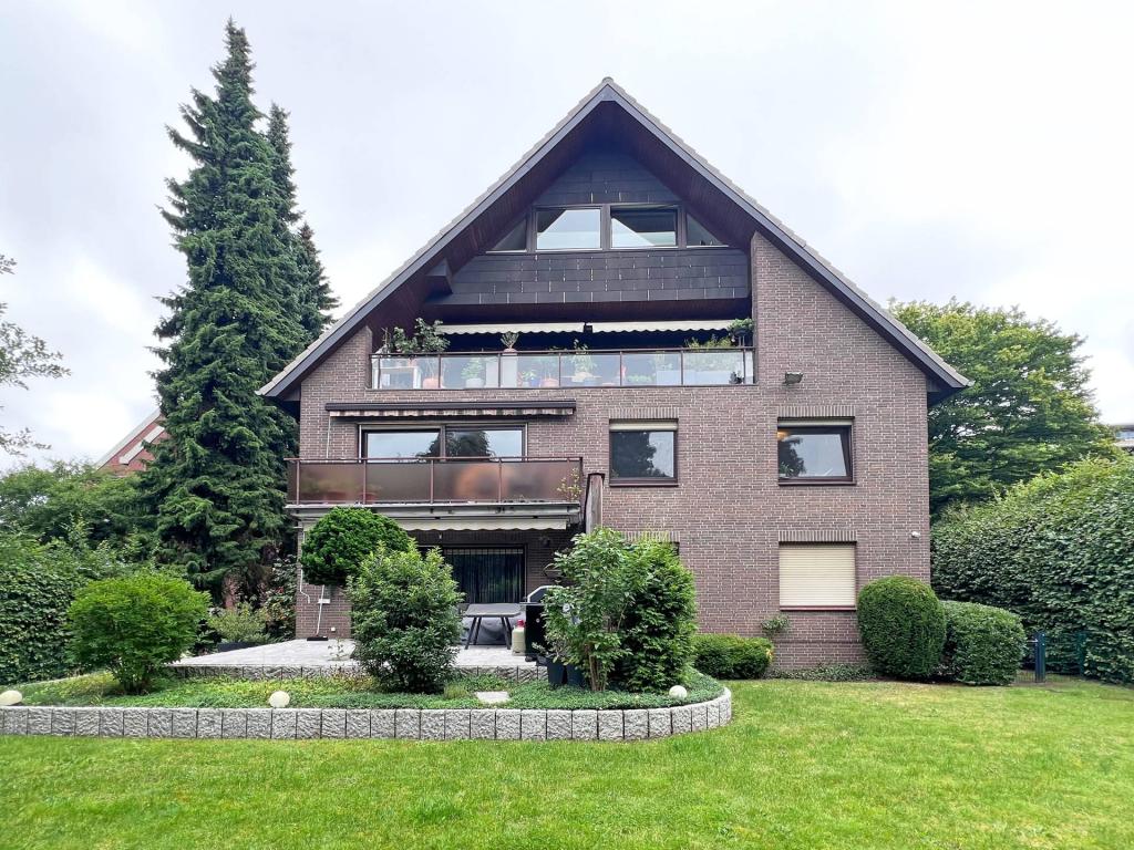 Rückwärtige Gartenseite