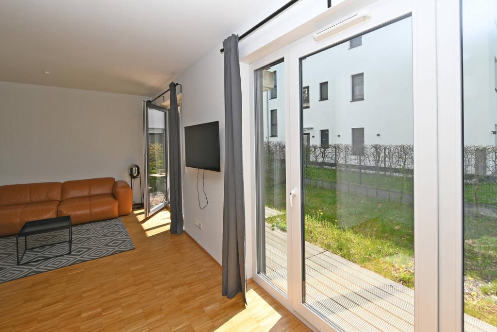 Zugänge Terrasse 