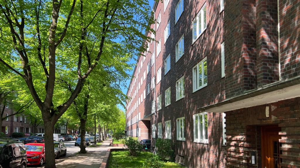 seitliche Ansicht zur Weidestraße