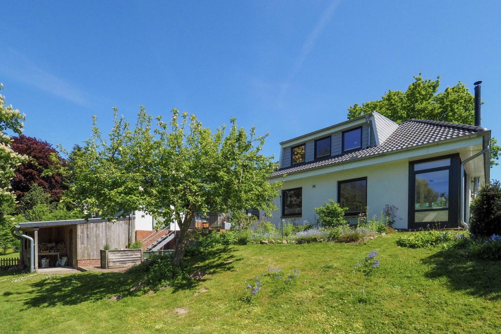 Blick aus dem Garten