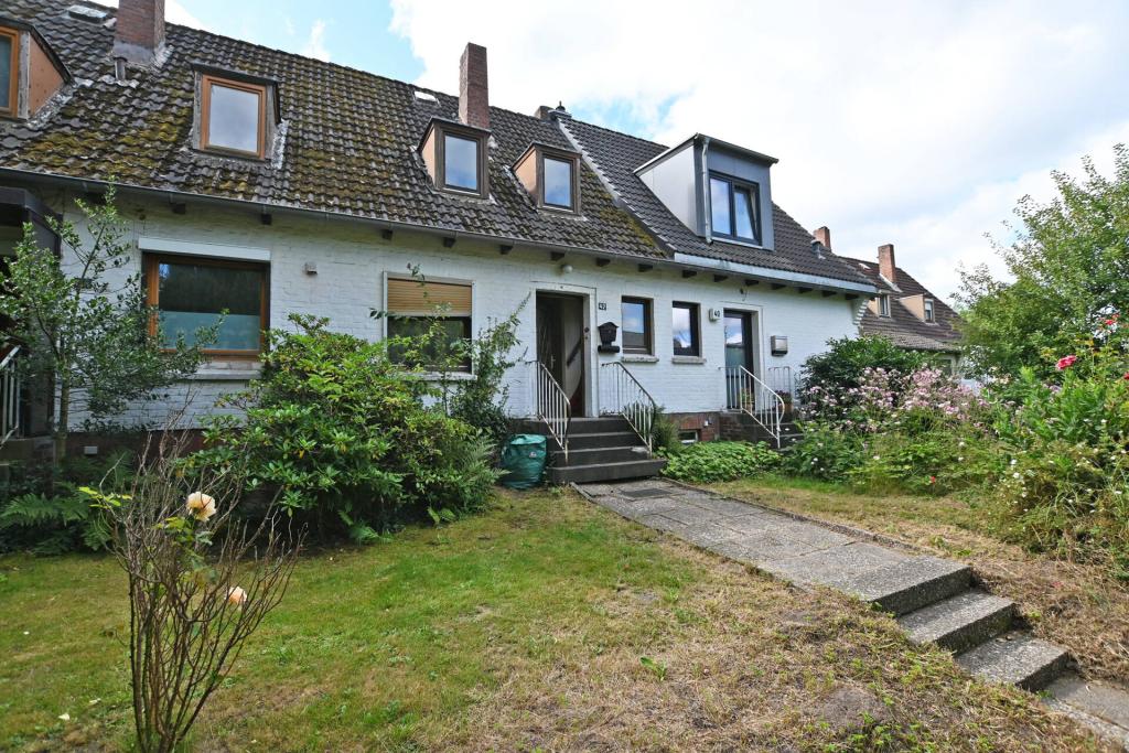 Vordergarten und Eingang