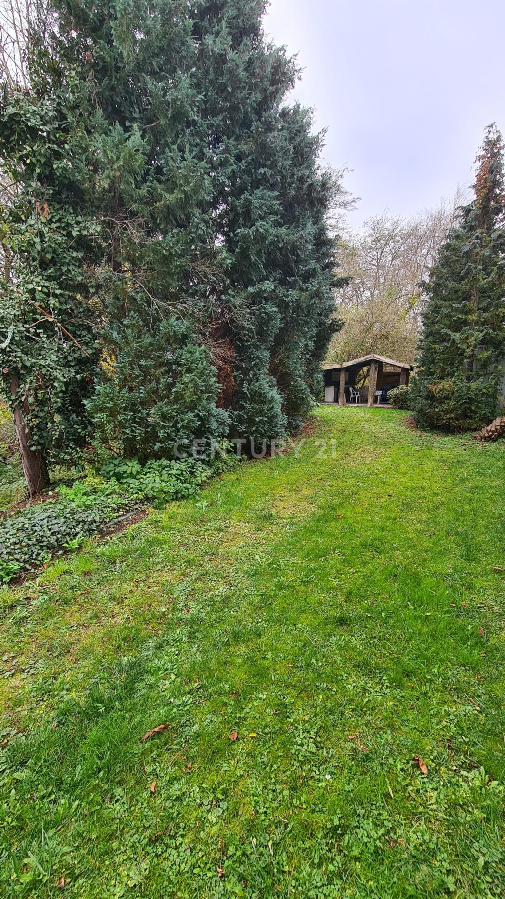 Garten Wohngebäude II