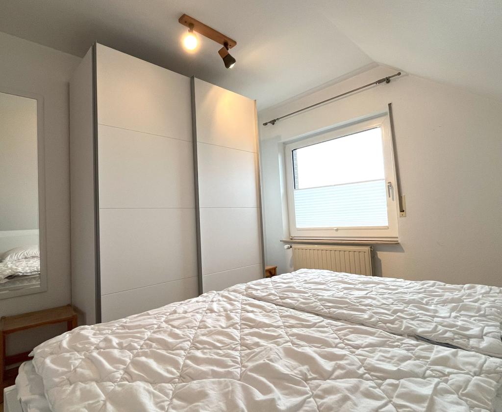 2.OG_Schlafzimmer.jpg