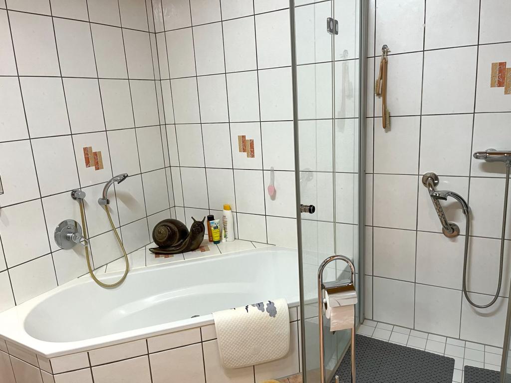 Erdgeschoss Bad_jpg