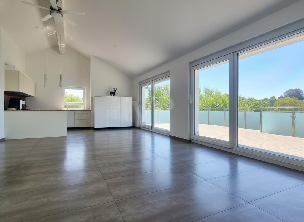 Exklusives Penthouse mit direktem Aufzugzugang und großzügiger Dachterrasse - Foto 1