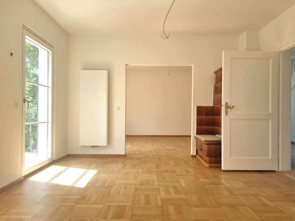 Erstbezug nach Sanierung – Stilvolle Doppelhaushälfte mit großem Garten in ruhiger Bestlage - Photo 1