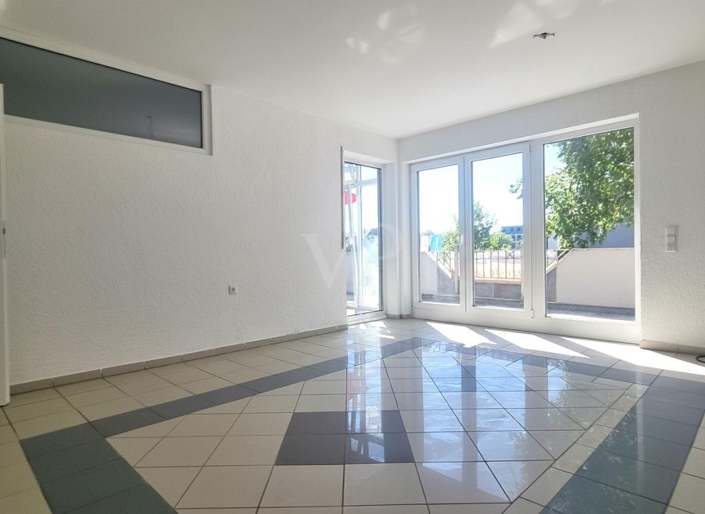 3-Zimmerwohnung mit Balkon & Wintergarten - sofort bezugsfertig - Foto 2