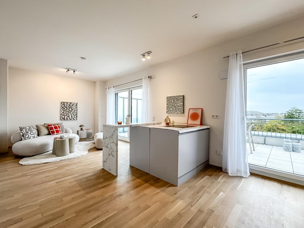 Wohnzimmer l offene Küche