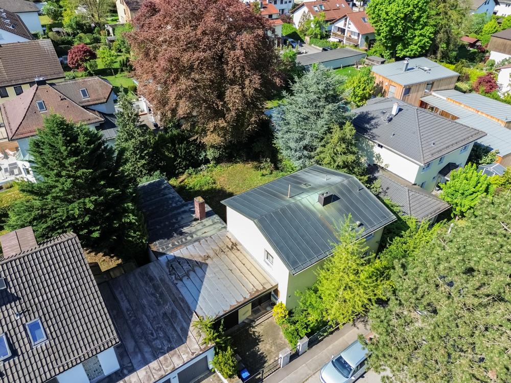 Grundstück mit Altbestand