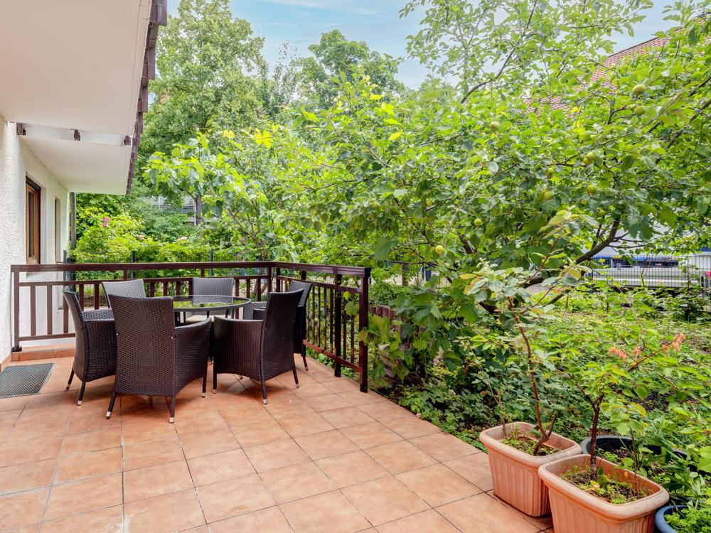 WHG 1 l Gartenterrasse