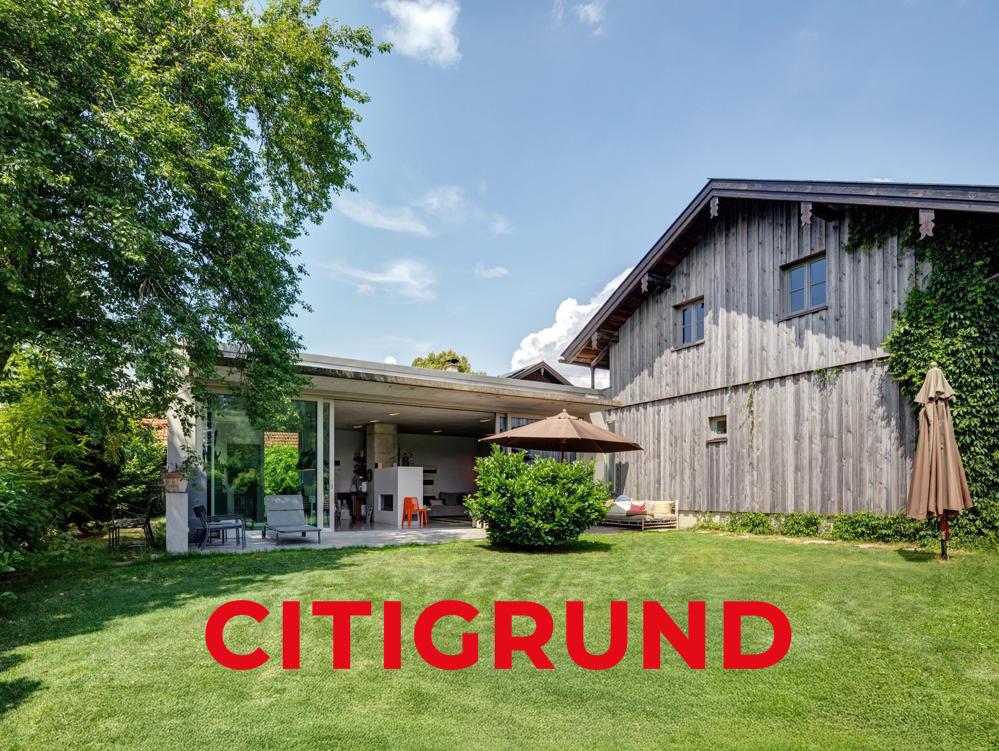 Garten- und Hausansicht