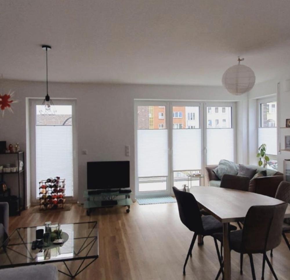 Schöne, moderne Etagenwohnung ab 01.12.2026 - 3 Zimmer, Küche, Bad inkl. Balkon und PKW-Stellplatz - Photo 1