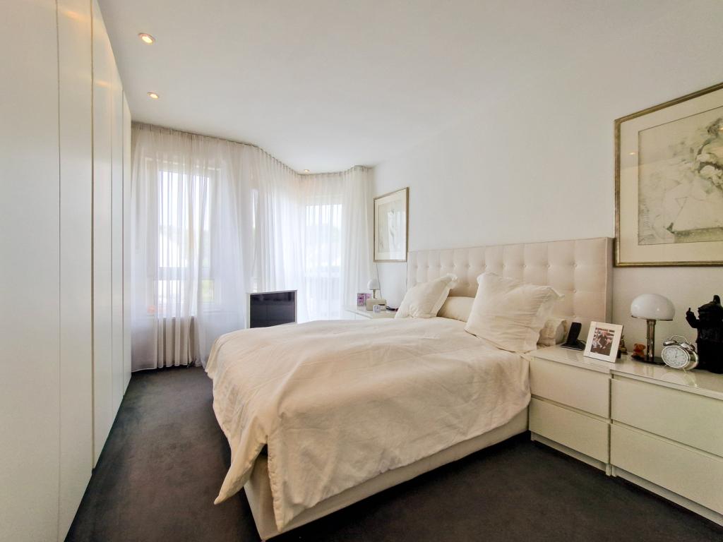 Schlafzimmer 2 (OG)