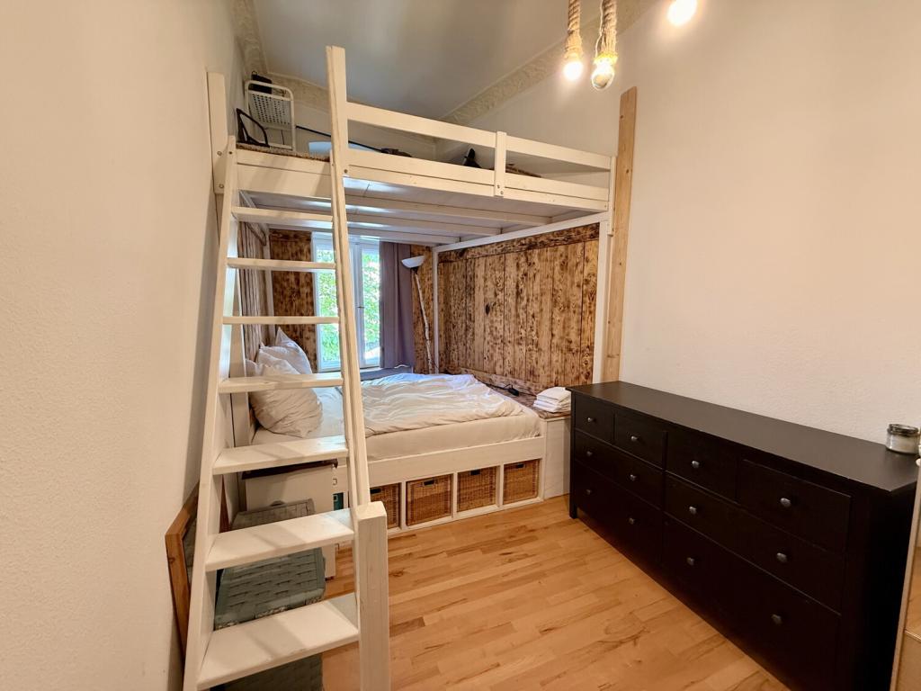 Altbauperle mit Balkon & Charme in ruhiger Lage - Foto 3