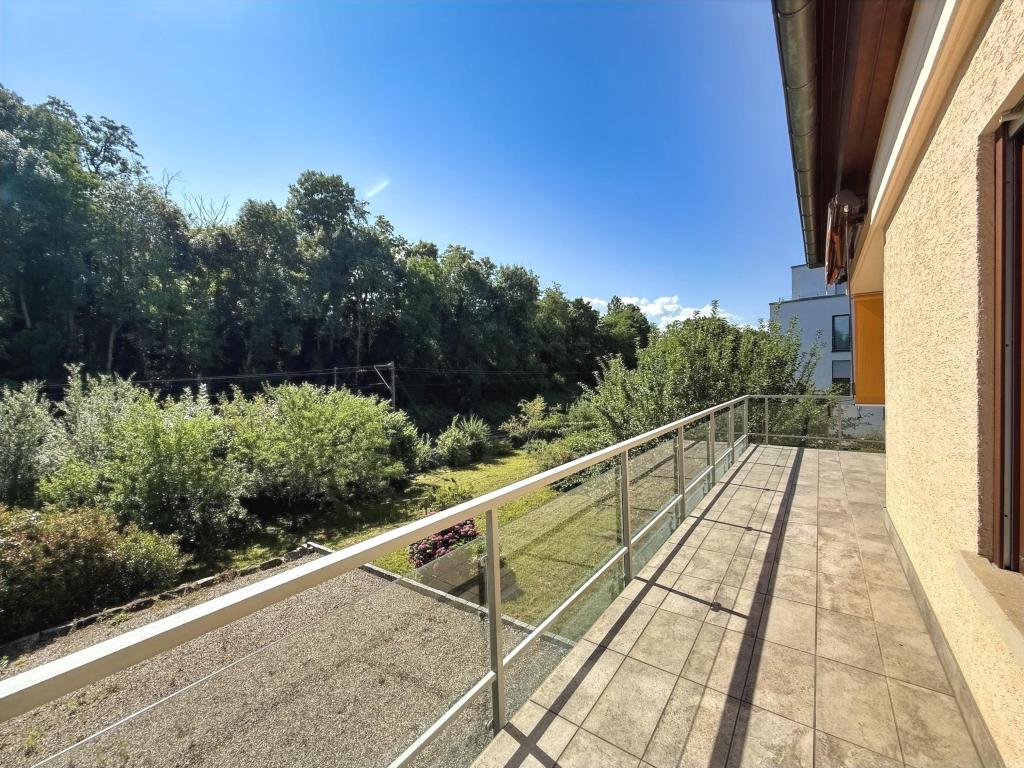 Balkon EG